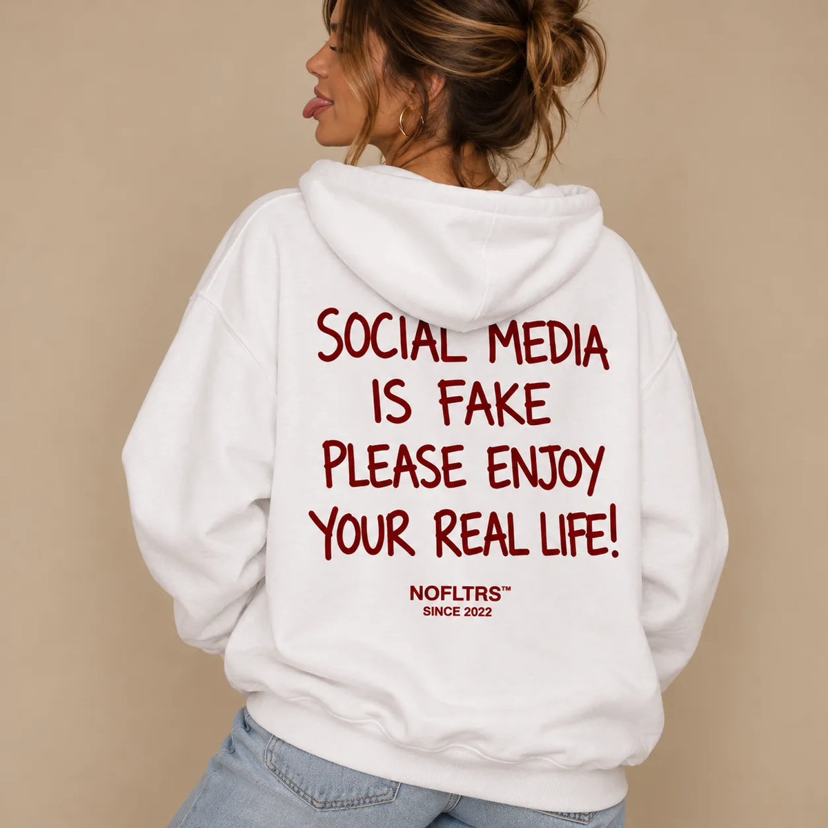 SOCIAL MEDIA IS FAKE PLEASE ENJOY YOUR REAL LIFE HOODIE