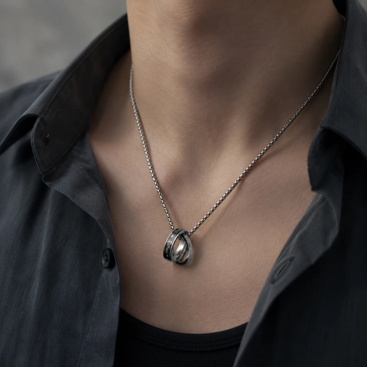 Double Ring Pendant Necklace